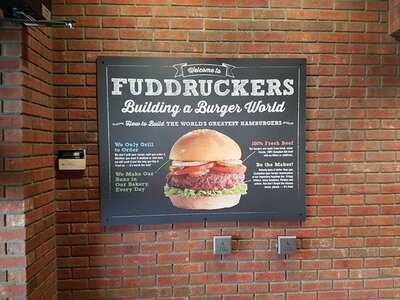 Fuddruckers