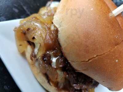 Hungry Brew Hops Public House And Eatery