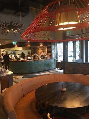 Nando's Clareview (edmonton 50)