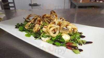 Bollocks Pub & Kitchen