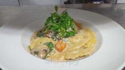 Bollocks Pub & Kitchen