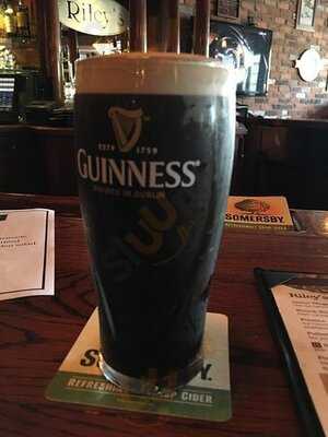 Riley's Pub