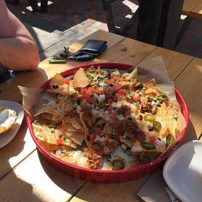 Hudsons Canadian Tap House