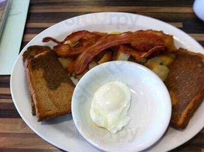 Scott's Inn & Restaurant In Kamloops