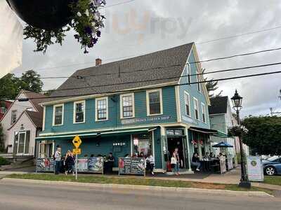 Water Prince Corner Shop And Lobster Pound