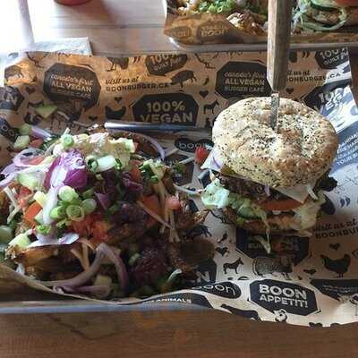 Boon Burger Cafe
