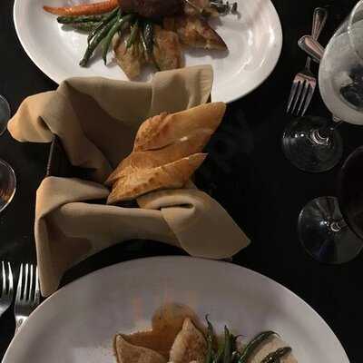 Amandala's Restaurant