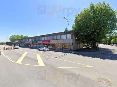 Riley's Deli-convenience Store