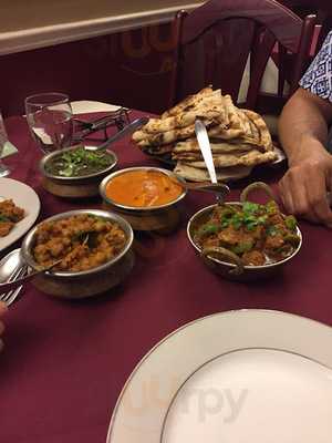 India Gate Exclusive Indian Cuisine