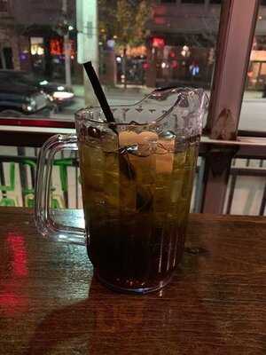 Treehouse Bar & Grill