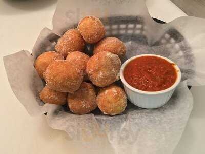 Treehouse Bar & Grill