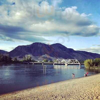 Scoopz Ice Cream Parlour