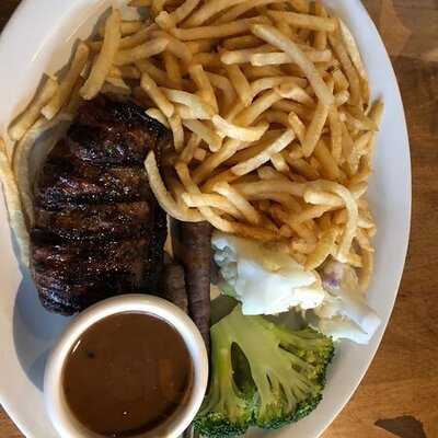 Baton Rouge Grillhouse & Bar