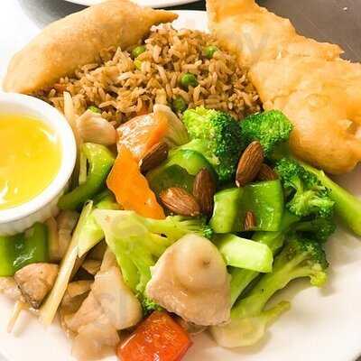 Golden Wheel Restaurant