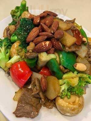 Golden Wheel Restaurant