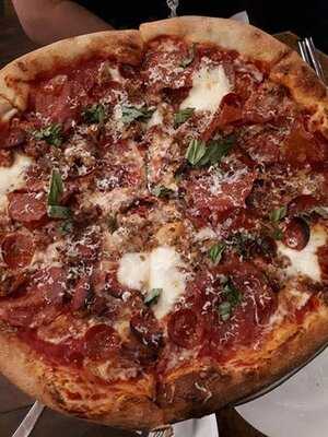 Son Of A Peach Pizzeria