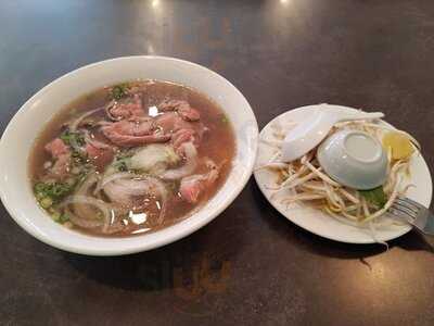 White Lotus Vietnamese Restaurant