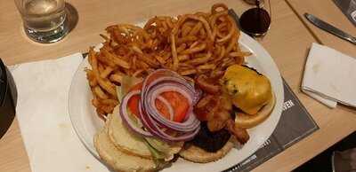 Mister Steer Restaurant