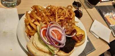 Mister Steer Restaurant