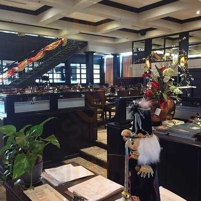 Madisons Restaurant & Bar