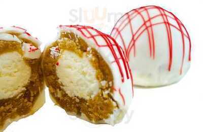 Esm Fine Cakes & Pastries