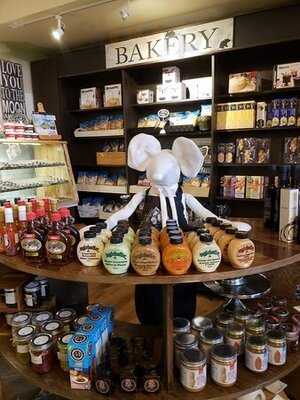 J'adore Fine Cheese, Chocolate And Bottle Shop