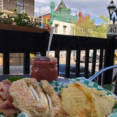 Hinnawi Bros Bagel & Cafe