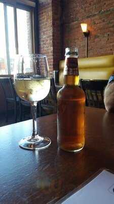 The Commodore Grand Cafe & Lounge