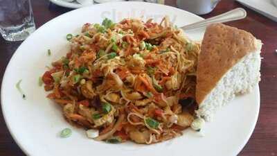 Alexander's Restaurant & Bar