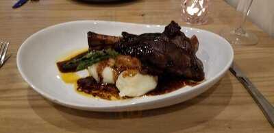 Purlieu Modern Bistro