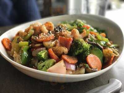 Jose's Bar And Grill