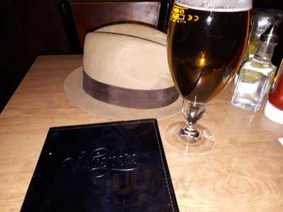 Whispers Pub & Eatery