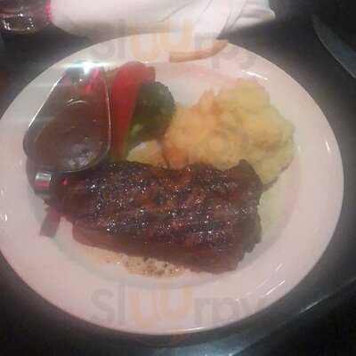 Sterlings Steakhouse