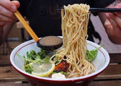 Pow! Ramen