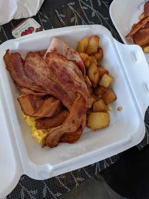 Mel's Dinor Restaurant