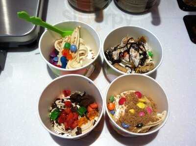 Tutti Frutti Frozen Yogurt