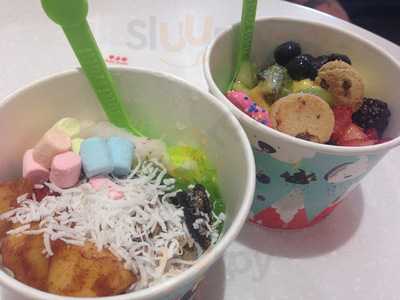 Tutti Frutti Frozen Yogurt