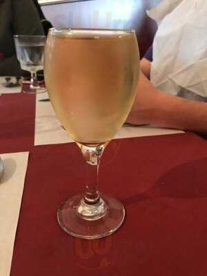 Mukut Indian Restaurant