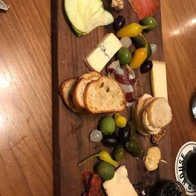 Johnny Vino's Italian Grill & Bar