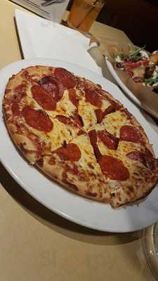 Boston Pizza