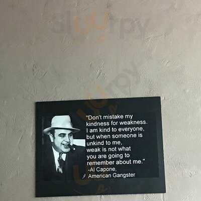 Capone's Grill & Pasta Shop