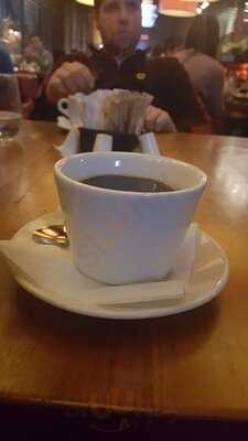 Houston Avenue Bar & Grill