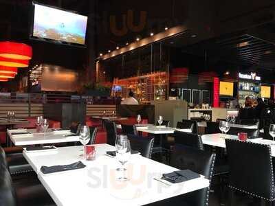 Houston Avenue Bar & Grill