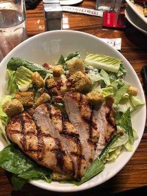 Madisons Restaurant & Bar