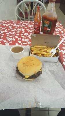 Pete's Gourmet Burger