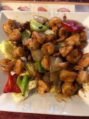 Marukin Steak & Sushi