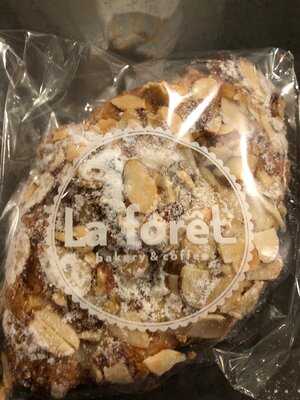 La Foret Bakery & Coffee