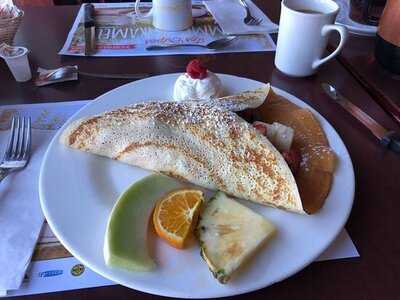 Eggsquis Laval, Chomedey