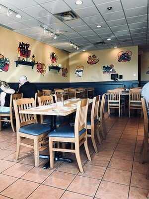 Cora's Breakfast & Lunch