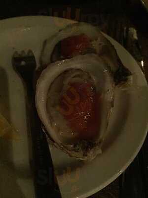 Elmdale Oyster House & Tavern